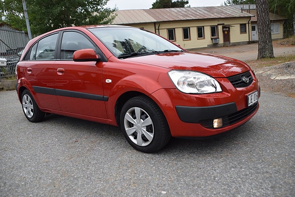 Kia Rio 3 of 20