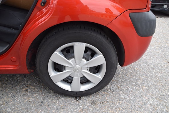 Kia Rio 18 of 20