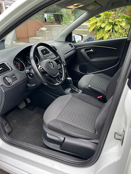 Volkswagen Polo 11 of 11