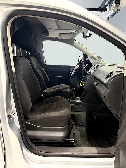 Volkswagen Caddy 13 of 15