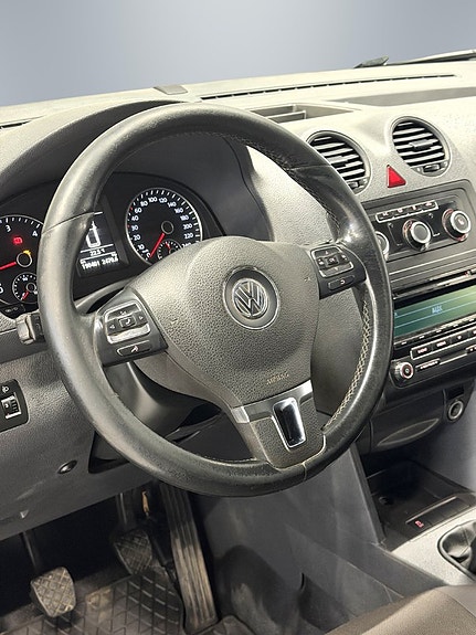 Volkswagen Caddy 12 of 15