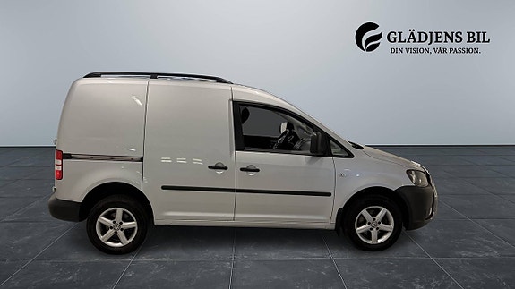 Volkswagen Caddy 8 of 15