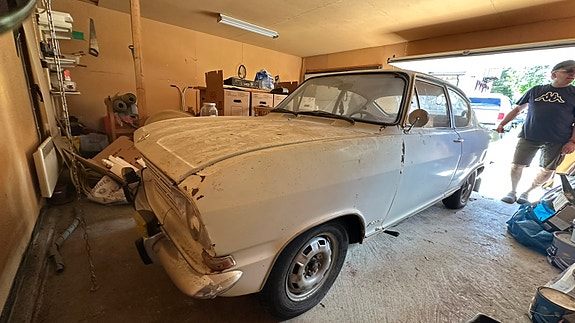 Opel Kadett 3 of 13