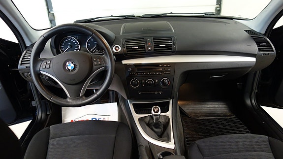 BMW 118d 10 of 13