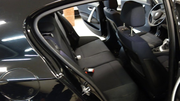 BMW 118d 13 of 13