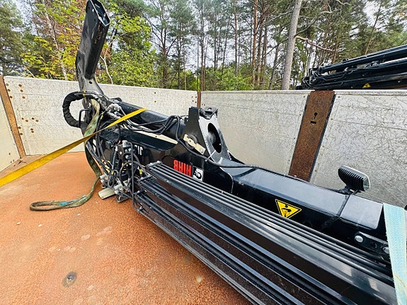 Hiab Jib 70X med 3 utskjut och slang och rör 6 of 6