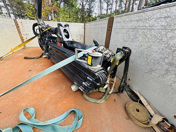 Hiab Jib 70X med 3 utskjut och slang och rör 5 of 6