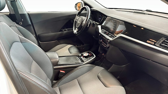Kia e-Niro 3 of 9