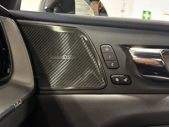 Volvo XC60 21 of 24
