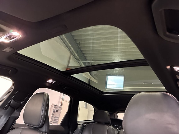Volvo XC60 19 of 24