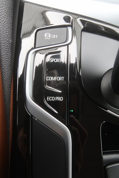 BMW 520d 24 of 27