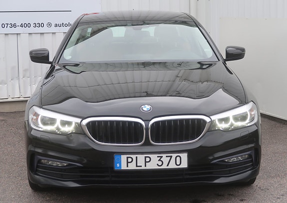 BMW 520d 2 of 27