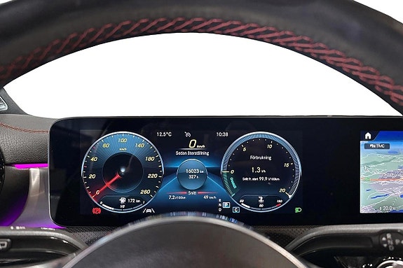 Mercedes-Benz CLA180 7 of 26