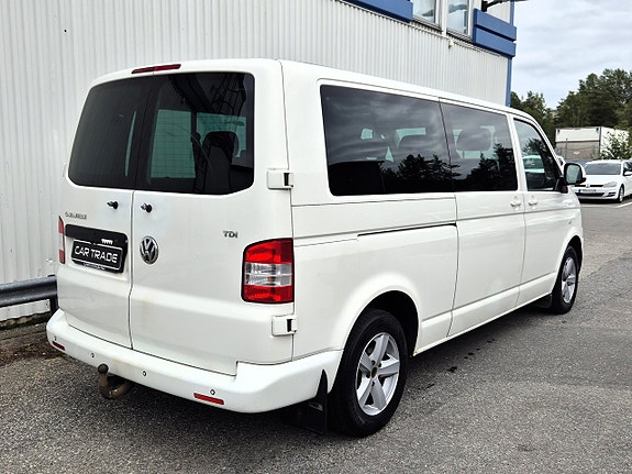 Volkswagen Caravelle 5 of 22