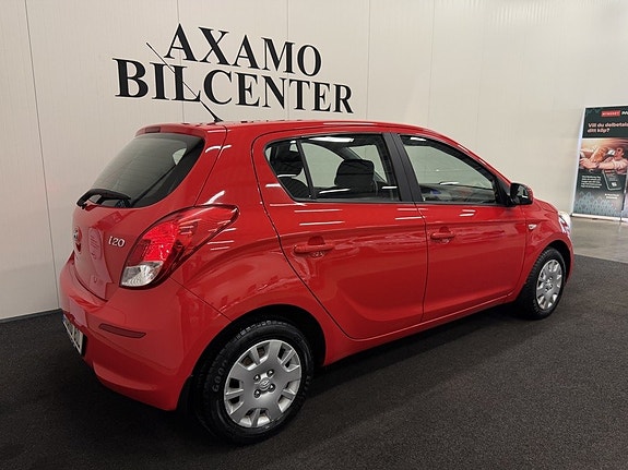 Hyundai i20 4 of 13