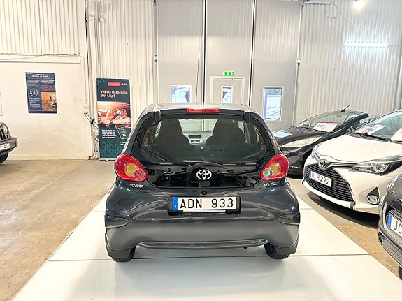 Toyota Aygo 11 of 11