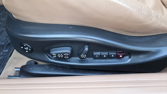 BMW 635 13 of 17