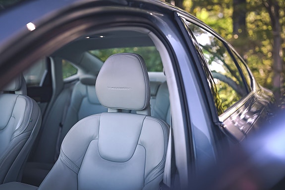 Volvo S90 17 of 30