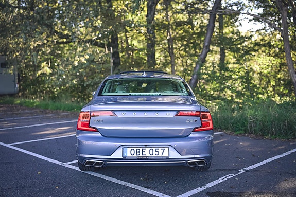 Volvo S90 4 of 30
