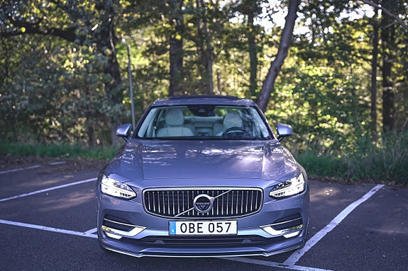 Volvo S90 10 of 30