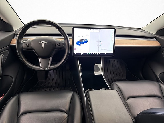 Tesla Model 3 12 of 30