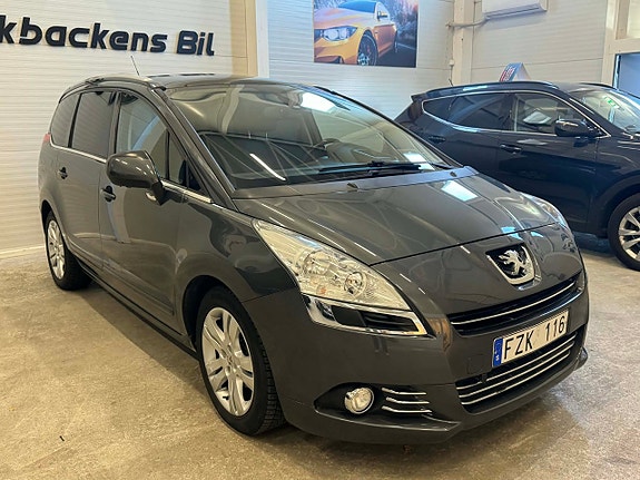 Peugeot 5008 2 of 19