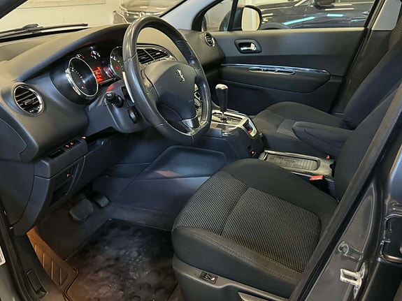 Peugeot 5008 7 of 19