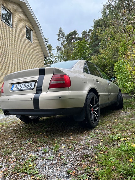 Audi A4 4 of 4