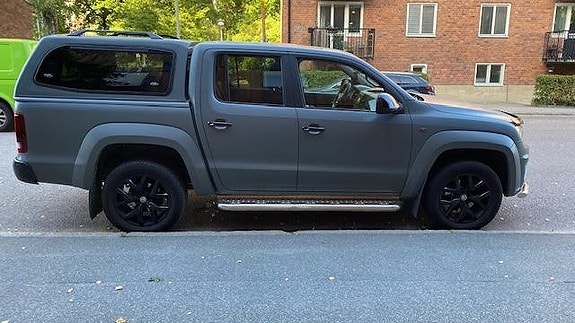 Volkswagen Amarok 9 of 17