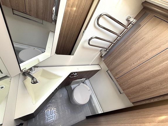 Kabe Imperial 600 Xl Ks Mover, AC 14 of 25