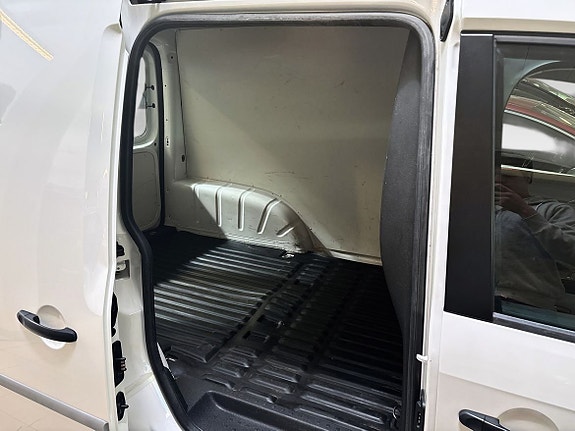 Volkswagen Caddy 8 of 10