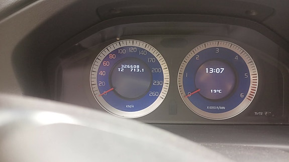 Volvo V70 8 of 8