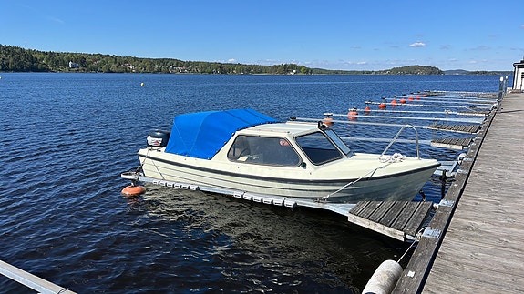 Komplett paket: Örnvik 550 HT med Evinrude 40hk 4-takt & besiktigad trailer! 2 of 6