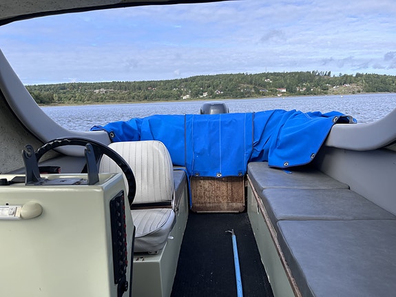 Komplett paket: Örnvik 550 HT med Evinrude 40hk 4-takt & besiktigad trailer! 5 of 6