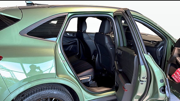 Ford Kuga 5 of 12