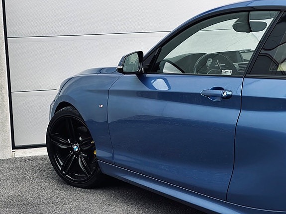BMW 220d 9 of 28