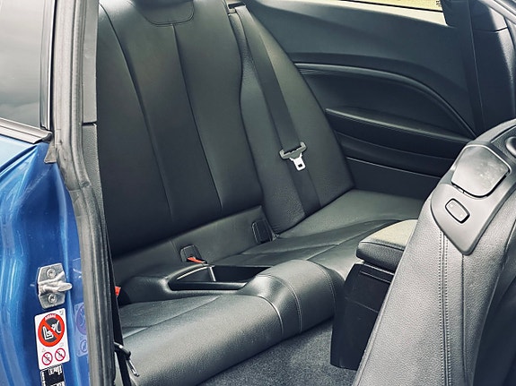 BMW 220d 18 of 28