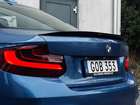 BMW 220d 8 of 28