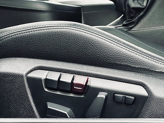BMW 220d 25 of 28