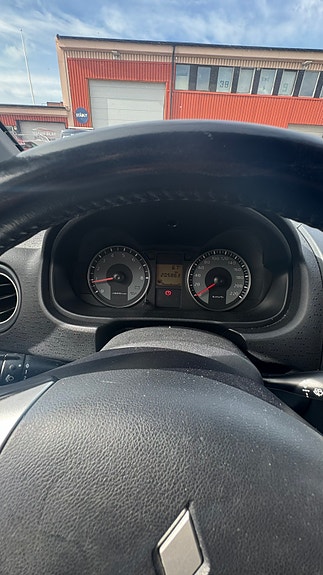 Mitsubishi Colt 6 of 14