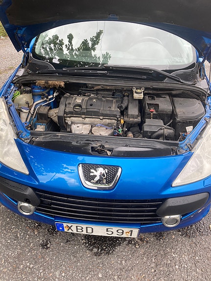 Peugeot 307 9 of 13