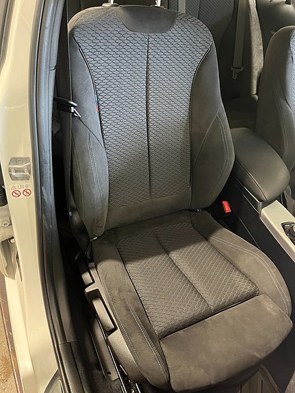 BMW 118i 10 of 11