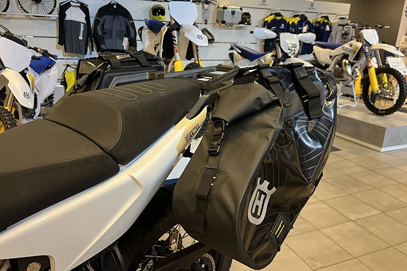Husqvarna Norden 901 Expedition *Demo 92mil* 6 of 14