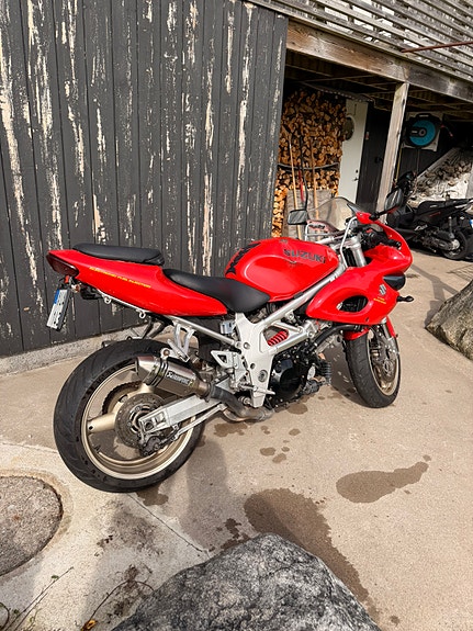 Suzuki TL1000S 3 of 5