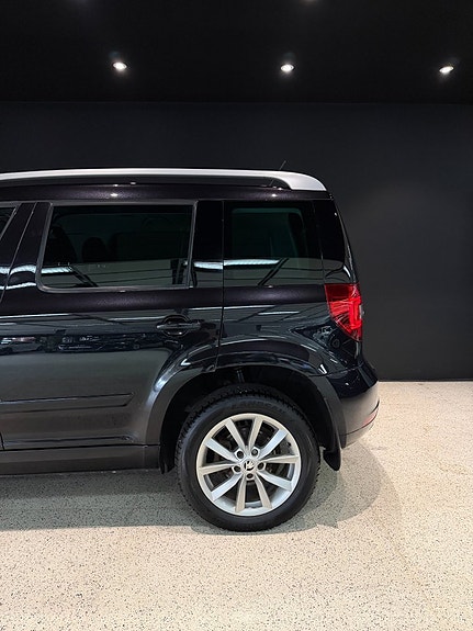 Skoda Yeti 4 of 16