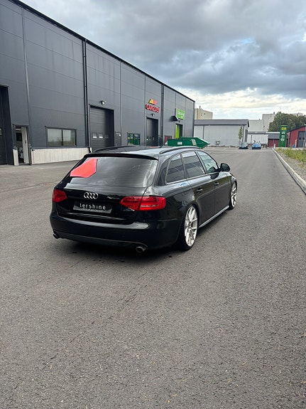 Audi A4 3 of 12