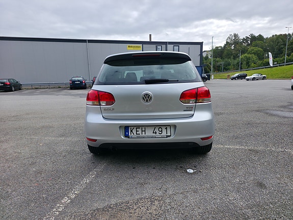 Volkswagen Golf VI 3 of 12