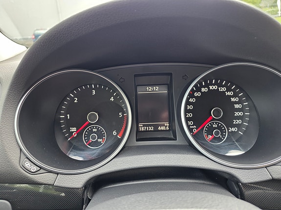 Volkswagen Golf VI 11 of 12