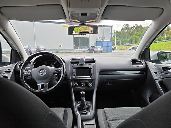 Volkswagen Golf VI 9 of 12