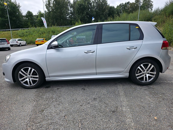 Volkswagen Golf VI 2 of 12